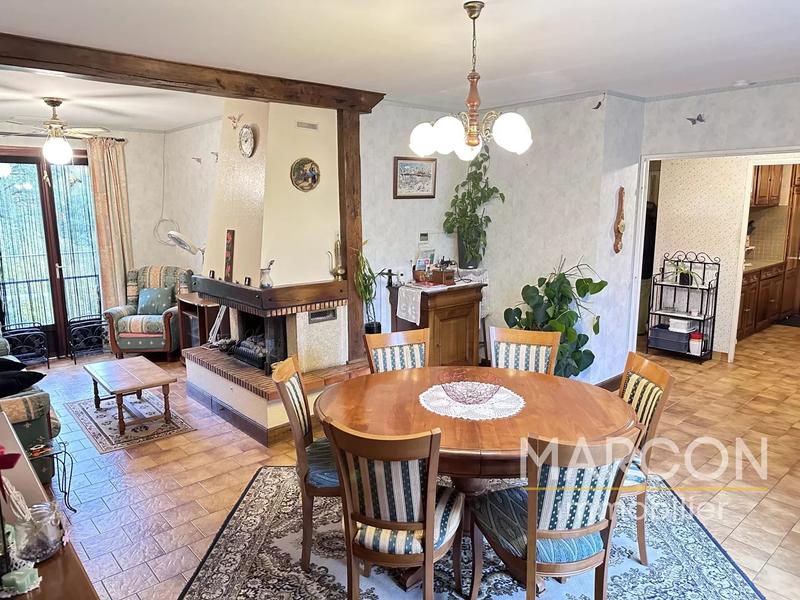 Maison - 129 m² - 7 pièces