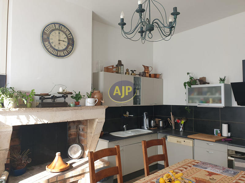 Maison - 169 m² - 6 pièces