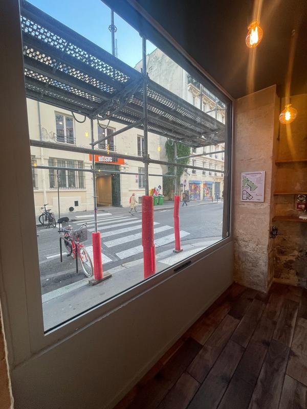 Local commercial - 220 m²