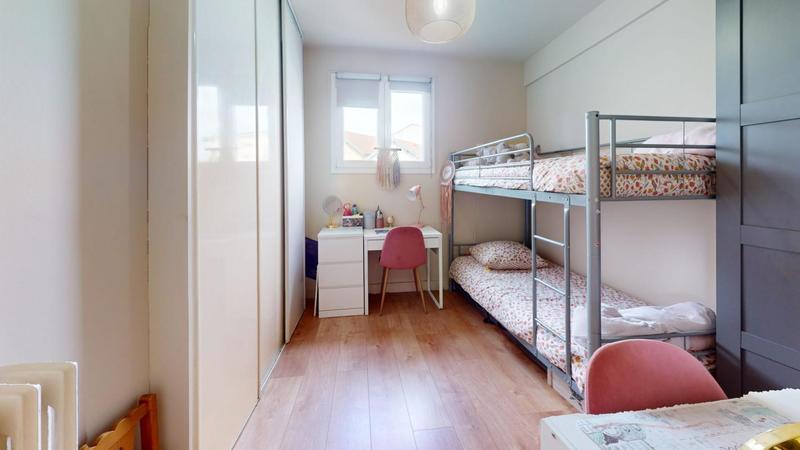 Appartement - 75 m² - 4 pièces