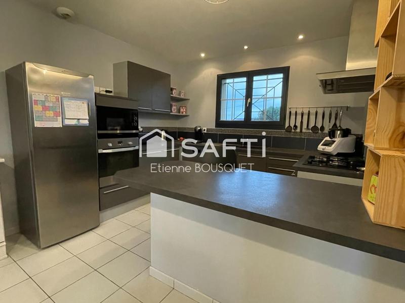 Maison - 90 m² - 4 pièces