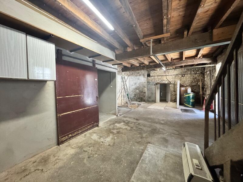 Maison - 132 m² - 2 pièces