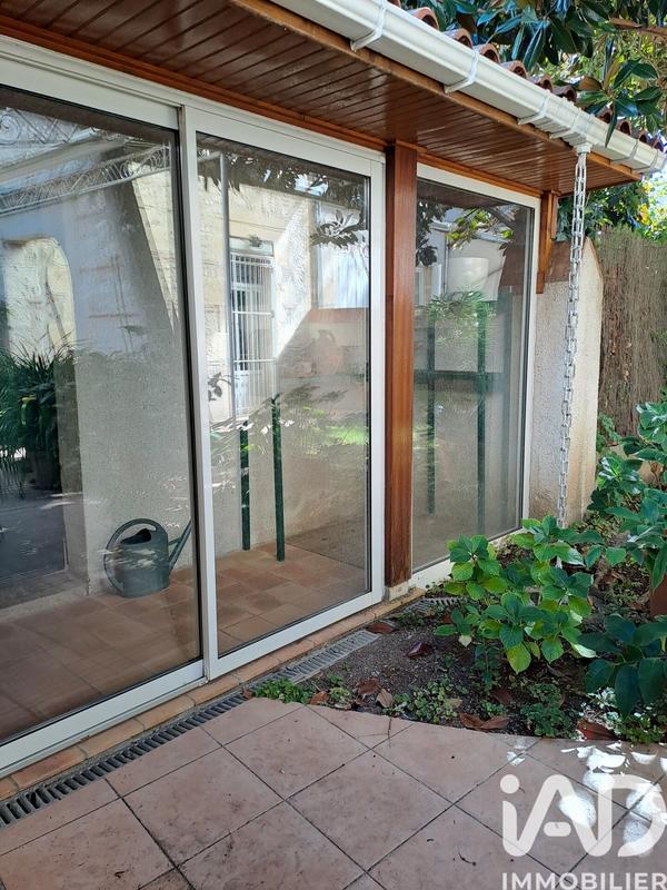 Maison - 280 m² - 9 pièces