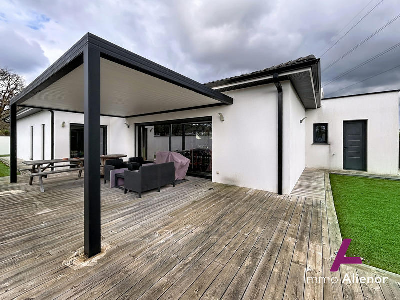 Maison contemporaine - 170 m² - 5 pièces