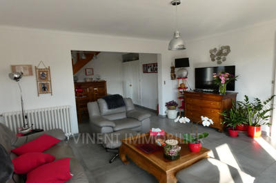 Maison - 152 m² - 8 pièces