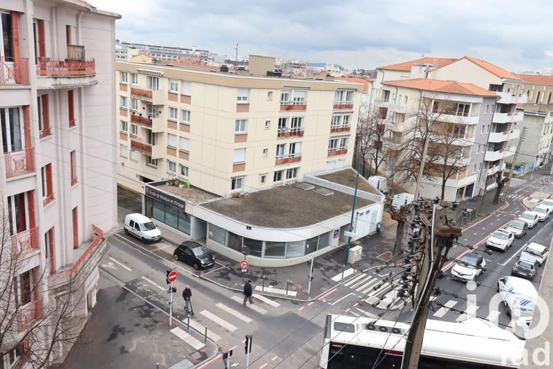 Appartement - 75 m² - 3 pièces