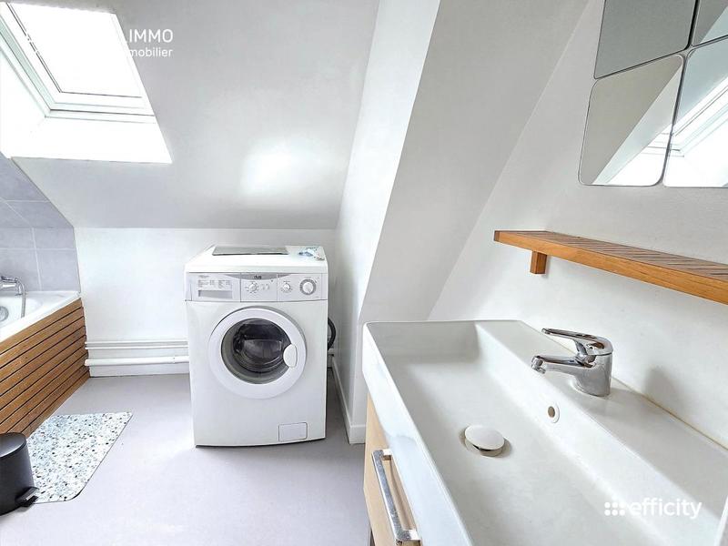 Appartement - 85 m² - 4 pièces