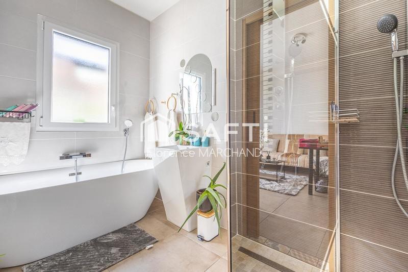 Maison - 130 m² - 5 pièces