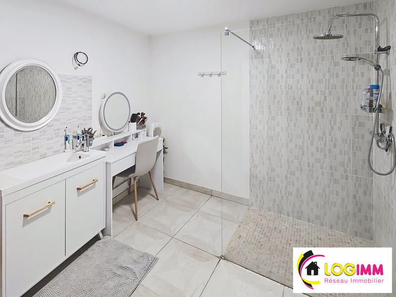 Maison - 106 m² - 5 pièces