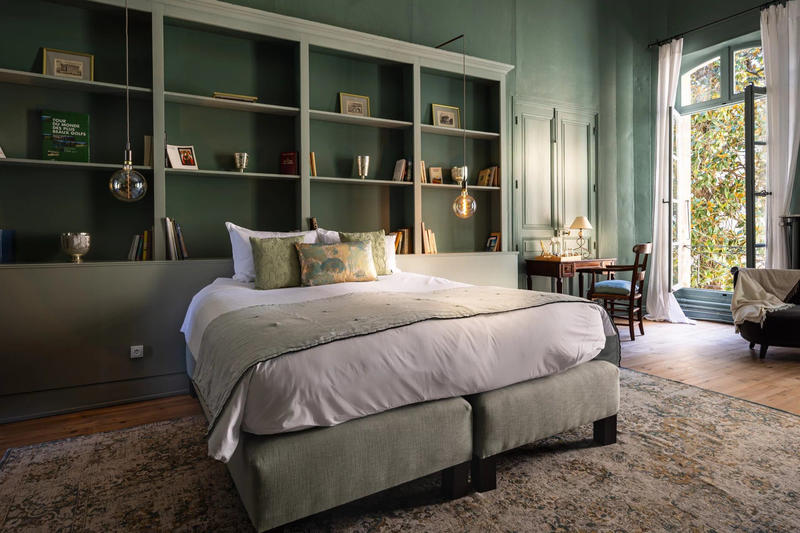 Maison - 520 m² - 8 pièces