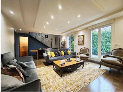 Appartement - 112 m² - 4 pièces