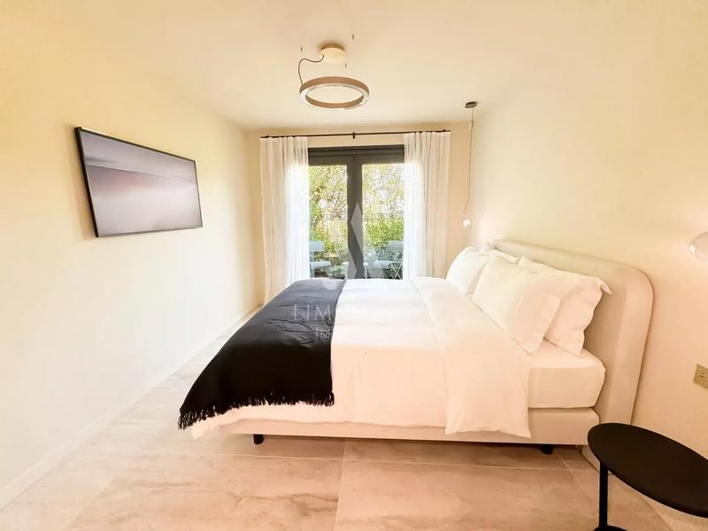 Maison - 190 m² - 5 pièces