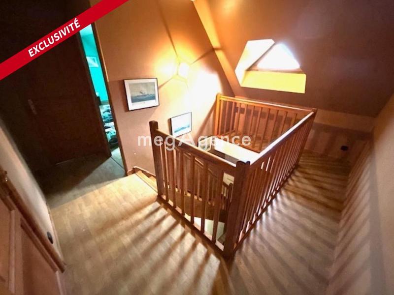 Maison - 175 m² - 7 pièces