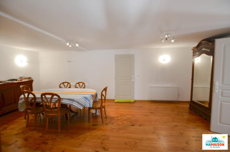 Maison ancienne - 230 m² - 7 pièces