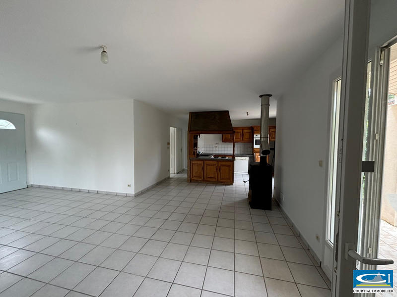 Villa - 90 m² - 4 pièces