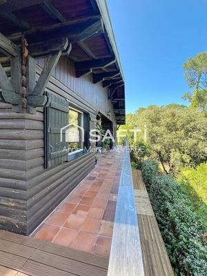 Châlet - 146 m² - 5 pièces