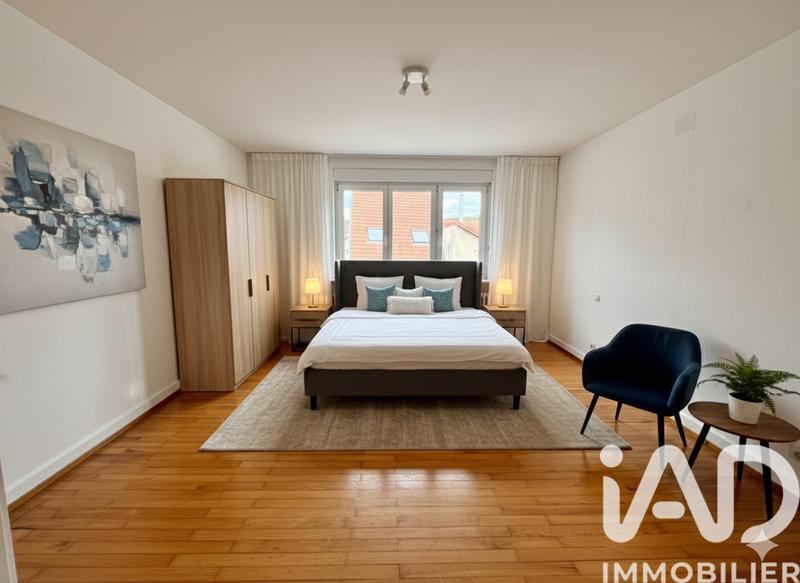 Appartement - 188 m² - 8 pièces