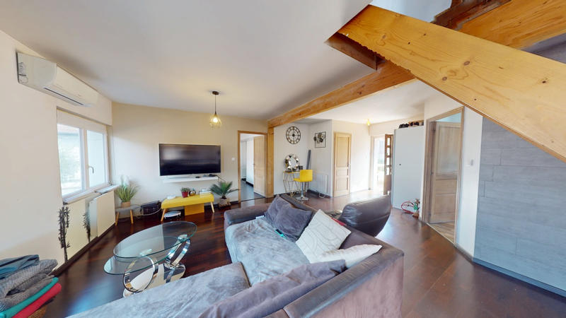 Maison - 133 m² - 6 pièces