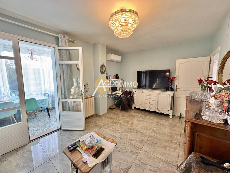 Maison - 170 m² - 6 pièces