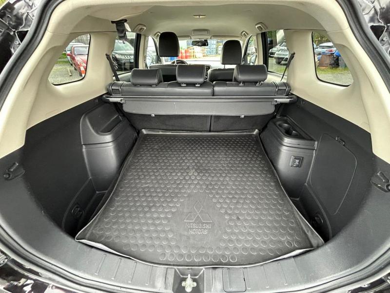 Mitsubishi Outlander Phev III Hybride rechargeable Instyle 4wd My18