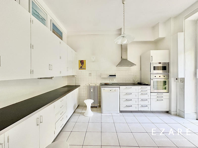 Appartement - 138 m² - 5 pièces