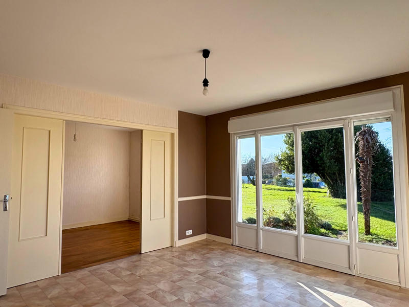 Maison - 80 m² - 5 pièces