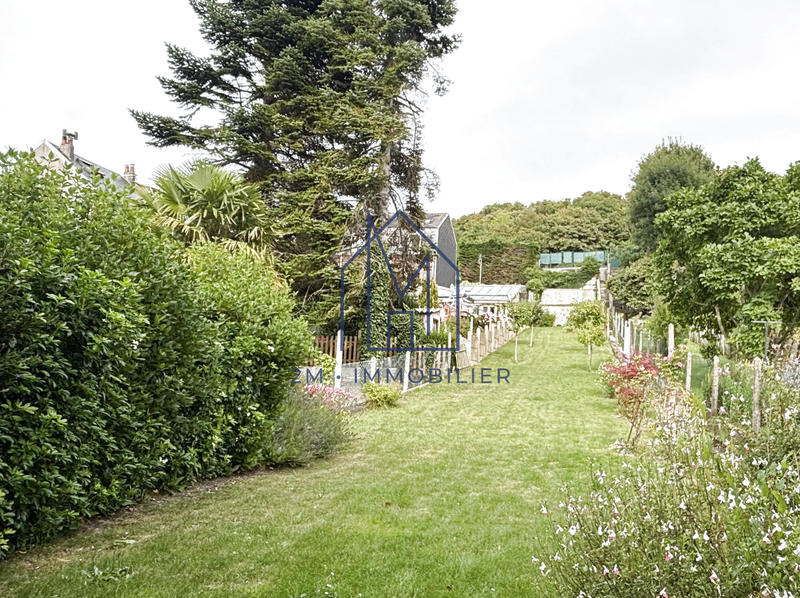 Maison - 155 m² - 6 pièces