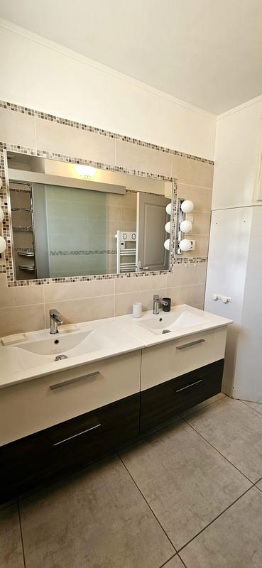 Villa - 188 m² - 6 pièces