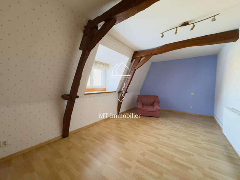 Maison - 257 m² - 10 pièces