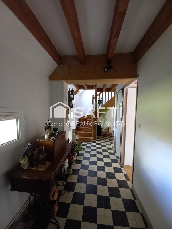 Maison - 145 m² - 9 pièces