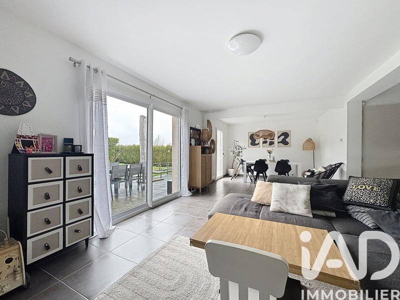 Maison - 95 m² - 4 pièces