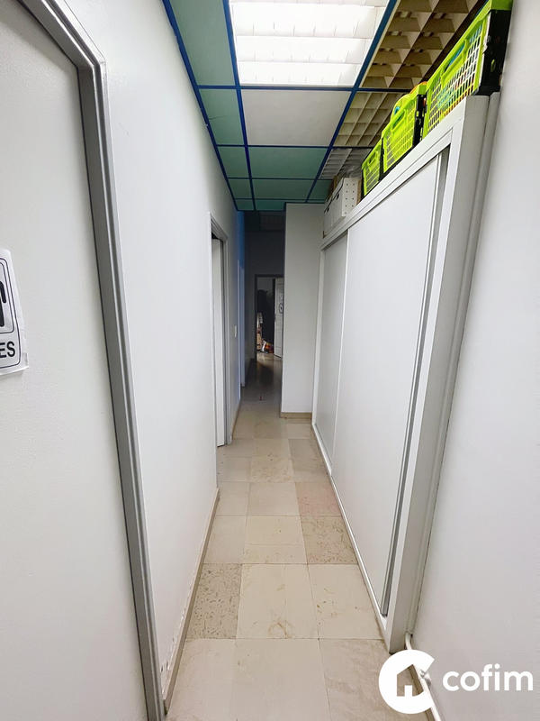 Local commercial - 95 m²