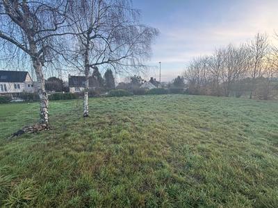 Terrain constructible - 1 290 m²
