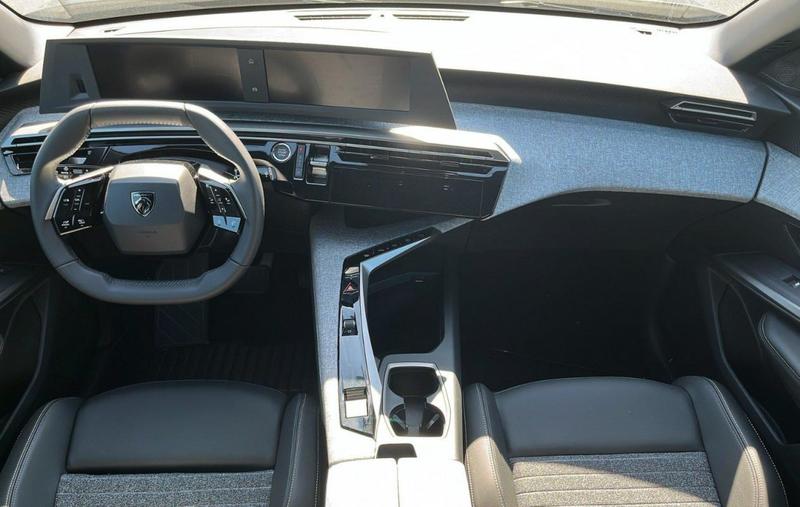 Peugeot 3008 Hybrid 145 e-Dcs6 Allure