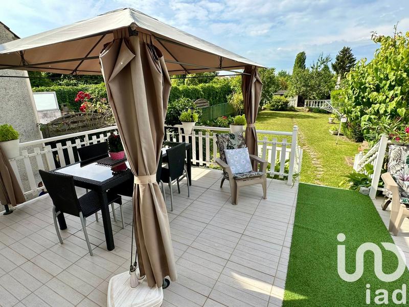 Maison - 105 m² - 6 pièces