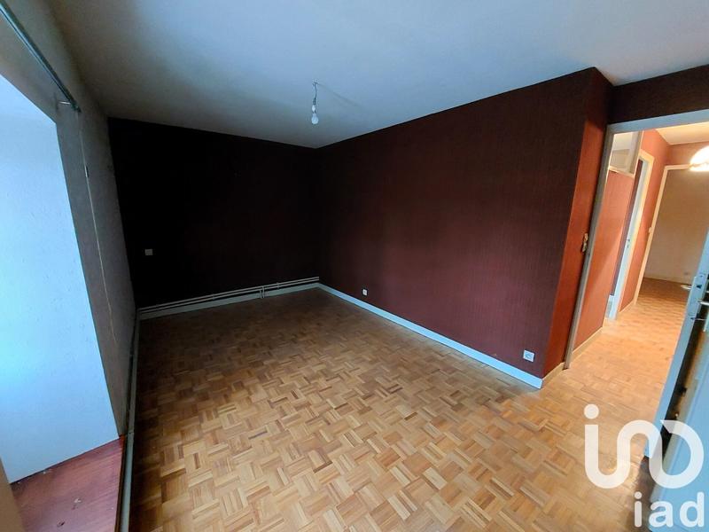 Maison - 242 m² - 7 pièces