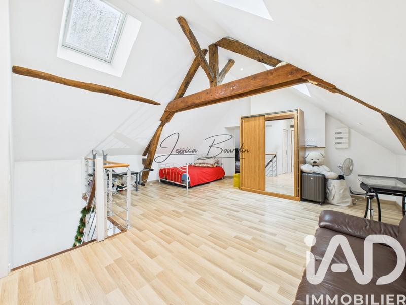 Maison - 170 m² - 5 pièces