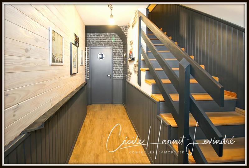 Maison - 100 m² - 6 pièces