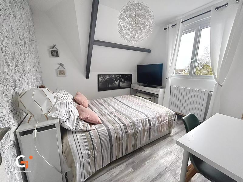 Maison - 197 m² - 7 pièces