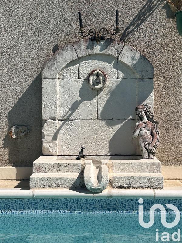 Maison - 210 m² - 10 pièces