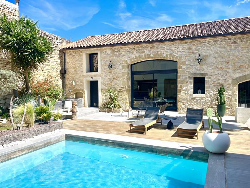 Maison - 321 m² - 11 pièces