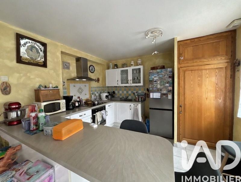 Maison - 90 m² - 5 pièces