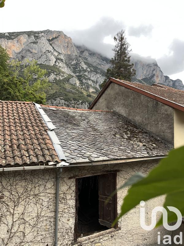 Maison - 95 m² - 3 pièces