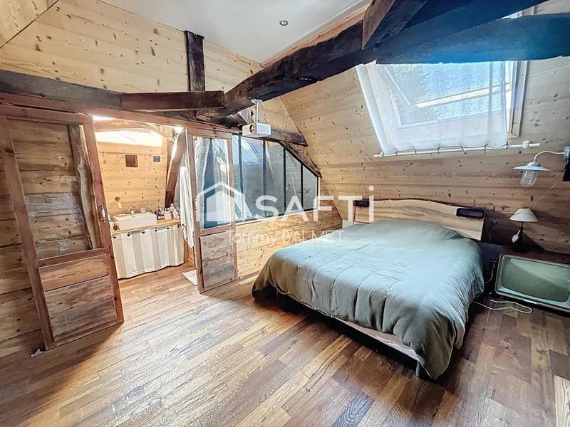 Maison - 179 m² - 6 pièces