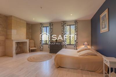 Maison de maîtres - 330 m² - 7 pièces