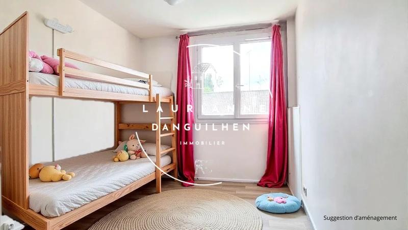 Appartement - 81 m² - 5 pièces
