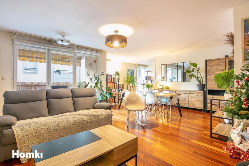 Appartement - 106 m² - 4 pièces