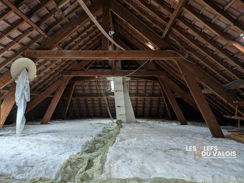 Maison - 97 m² - 5 pièces