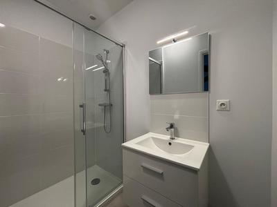 Appartement - 67 m² - 2 pièces