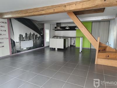 Maison - 80 m² - 4 pièces